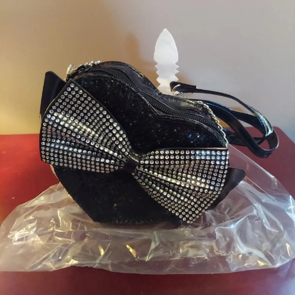 Mary Janes Style Glitter Holographic Heart Crossbody Bag - Black BNWT RETIRED